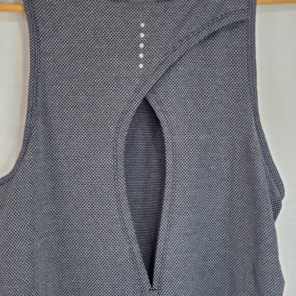 Athletic Running Top Reflection Back Keyhole Slit Bottom Gray Black Large 12-14 - Picture 4 of 7